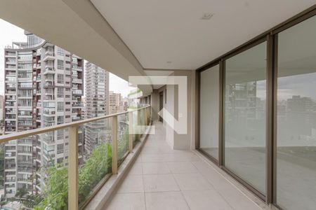 Sacada de apartamento à venda com 3 quartos, 221m² em Indianópolis, São Paulo