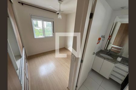 Quarto de apartamento para alugar com 3 quartos, 70m² em Jardim Parque Morumbi, São Paulo