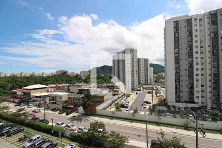 Quarto 1 - Vista de apartamento à venda com 2 quartos, 49m² em Jacarepaguá, Rio de Janeiro
