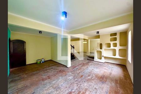 Sala de casa para alugar com 7 quartos, 148m² em Jardim Bom Clima, Guarulhos