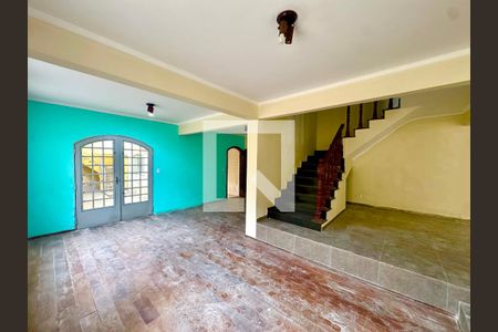 Sala de casa para alugar com 7 quartos, 148m² em Jardim Bom Clima, Guarulhos