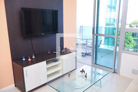 Sala de apartamento para alugar com 1 quarto, 45m² em Caminho das Árvores, Salvador