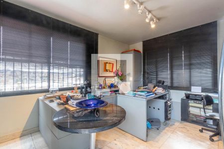 Sala de apartamento para alugar com 3 quartos, 177m² em Padre Eustáquio, Belo Horizonte