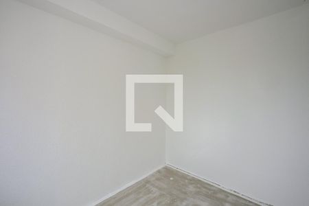 Quarto 1 de apartamento para alugar com 2 quartos, 40m² em Vila Suzana, São Paulo