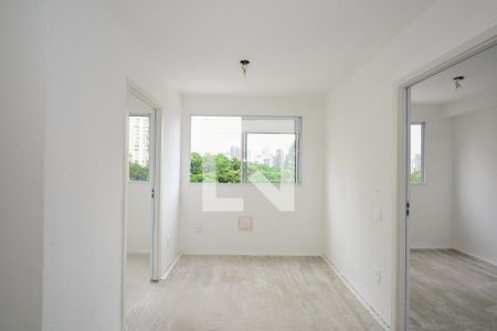 Sala de apartamento para alugar com 2 quartos, 40m² em Vila Suzana, São Paulo