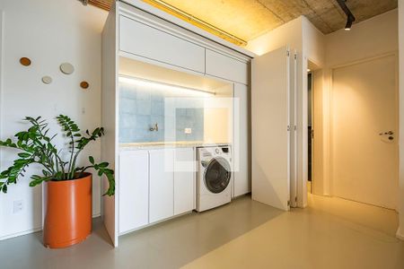 Sala/Cozinha de apartamento à venda com 1 quarto, 72m² em Pinheiros, São Paulo