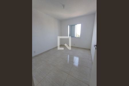 Quarto de apartamento para alugar com 2 quartos, 52m² em Biritiba, Poá