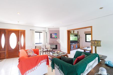 Sala de casa de condomínio para alugar com 3 quartos, 415m² em Águas da Fazendinha, Carapicuíba