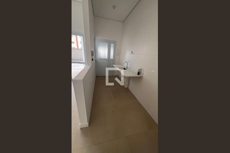 Sala/Cozinha de apartamento à venda com 2 quartos, 142m² em Vila Suzana, São Paulo