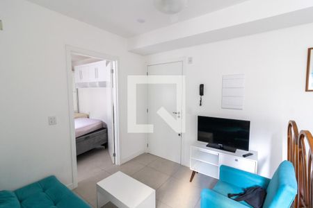 Sala/Cozinha de apartamento para alugar com 1 quarto, 27m² em Centro Histórico, Porto Alegre