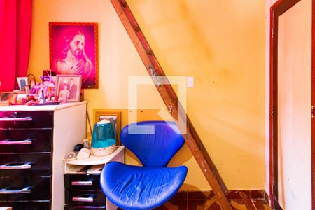 Quarto 2 de casa à venda com 4 quartos, 190m² em Água Branca, São Paulo