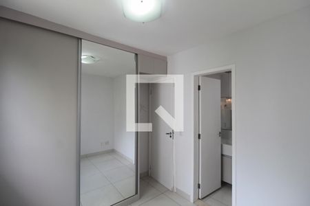 Suite de apartamento para alugar com 3 quartos, 65m² em Planalto, Belo Horizonte