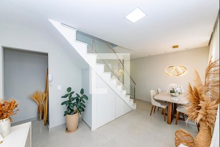 Sala 1 de apartamento à venda com 2 quartos, 110m² em Buritis, Belo Horizonte