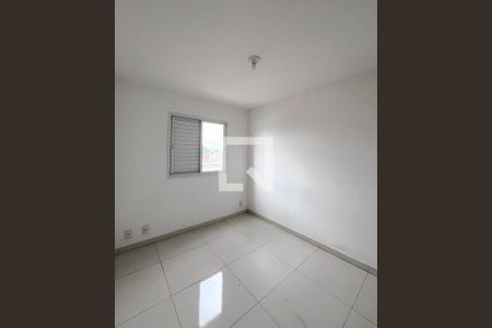Quarto 1 de apartamento para alugar com 2 quartos, 45m² em Vila Caraguata, São Paulo