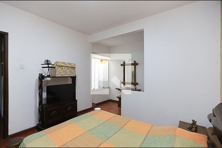 Quarto 1 de casa à venda com 4 quartos, 173m² em Sagrada Família, Belo Horizonte