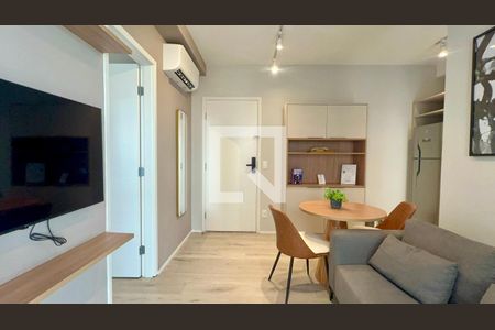 Sala de apartamento para alugar com 1 quarto, 37m² em Pinheiros, São Paulo