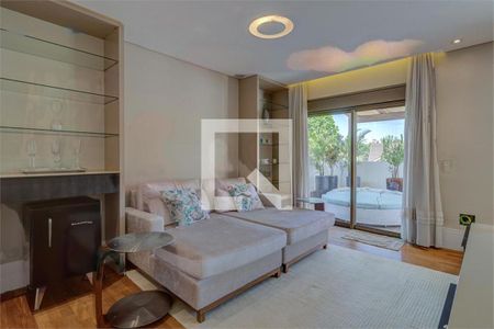 Casa à venda com 5 quartos, 450m² em Jardim dos Estados, São Paulo