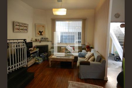 Casa à venda com 3 quartos, 240m² em Brooklin, São Paulo