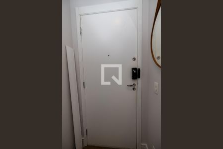 Porta de entrada de apartamento para alugar com 1 quarto, 53m² em Alphaville Empresarial, Barueri