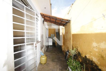 Casa à venda com 6 quartos, 203m² em Carlos Prates, Belo Horizonte