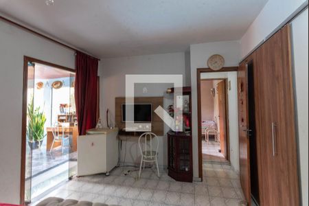 Suíte de casa à venda com 4 quartos, 230m² em Jardim Capivari, Campinas