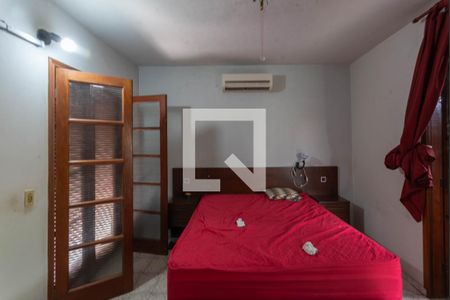 Suíte de casa à venda com 4 quartos, 230m² em Jardim Capivari, Campinas