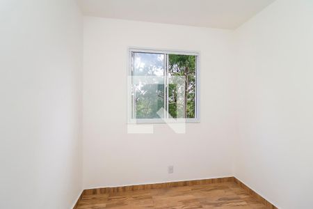 Quarto 2 de apartamento para alugar com 2 quartos, 45m² em Jardim Helian, São Paulo