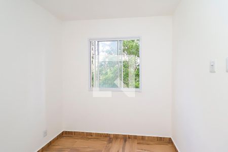Quarto 1 de apartamento para alugar com 2 quartos, 45m² em Jardim Helian, São Paulo
