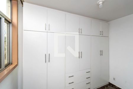 Quarto 1 - Armários de apartamento à venda com 2 quartos, 46m² em Vicente de Carvalho, Rio de Janeiro