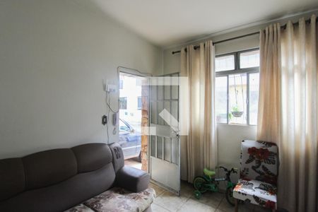 Sala de casa à venda com 3 quartos, 68m² em Dona Clara, Belo Horizonte