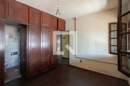 Suíte  de casa para alugar com 4 quartos, 210m² em Ressaca, Contagem