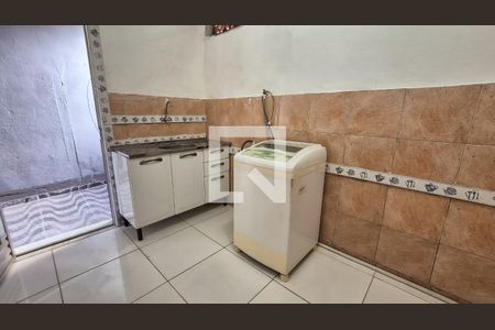Sala/cozinha de kitnet/studio para alugar com 1 quarto, 25m² em Coelho Neto, Rio de Janeiro