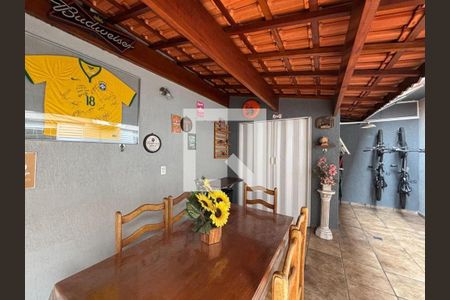 Casa à venda com 3 quartos, 151m² em Vila Garcia, Jundiaí