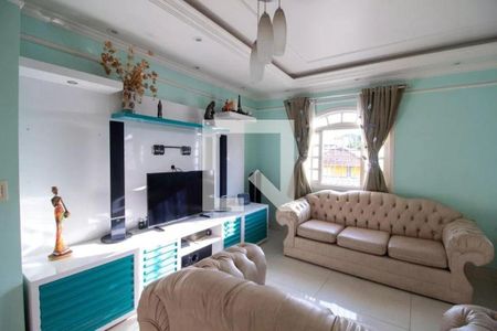 Casa à venda com 4 quartos, 400m² em Vila Indiana, São Paulo