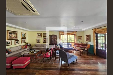 Casa à venda com 4 quartos, 561m² em Barra da Tijuca, Rio de Janeiro