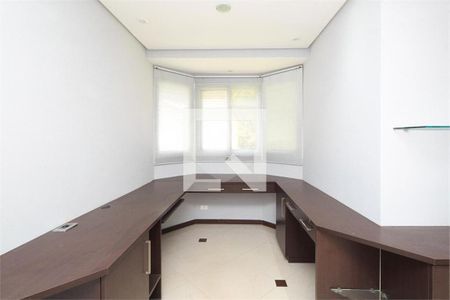 Casa à venda com 4 quartos, 525m² em Interlagos, São Paulo