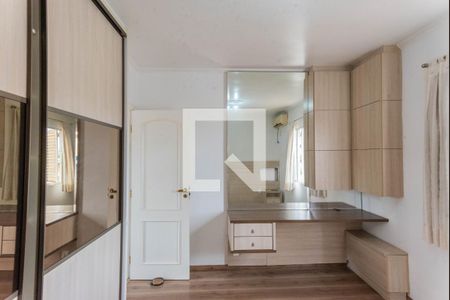 Quarto 1 de apartamento para alugar com 2 quartos, 65m² em Vila Marieta, Campinas