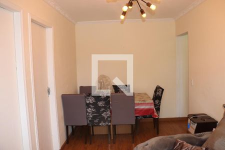 Apartamento para alugar com 2 quartos, 61m² em Parque Pirajussara, Embu das Artes