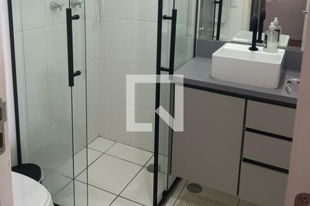 Banheiro de apartamento para alugar com 1 quarto, 34m² em Vila Nair, São Paulo