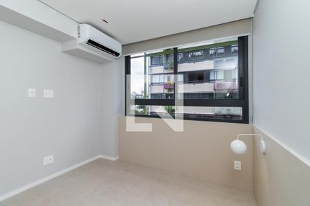 Suite de apartamento para alugar com 2 quartos, 67m² em Vila Ipojuca, São Paulo