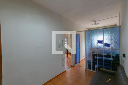 Casa para alugar com 3 quartos, 95m² em Dom Bosco, Belo Horizonte