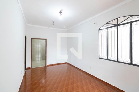 Sala Casa 1 de casa para alugar com 3 quartos, 346m² em Padre Miguel, Rio de Janeiro