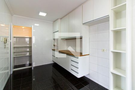 Cozinha de apartamento para alugar com 3 quartos, 126m² em Pompeia, São Paulo