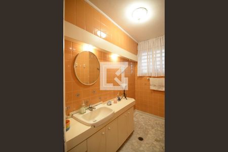 Lavabo de casa para alugar com 3 quartos, 412m² em Jardim da Gloria, São Paulo