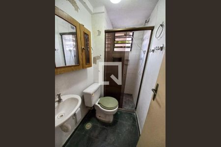 Banheiro de apartamento para alugar com 2 quartos, 51m² em Brás, São Paulo