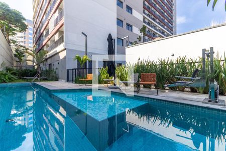 Área comum - Piscina de kitnet/studio para alugar com 1 quarto, 24m² em Pinheiros, São Paulo
