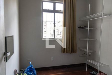 Quarto 2 de apartamento para alugar com 2 quartos, 70m² em Grajaú, Belo Horizonte