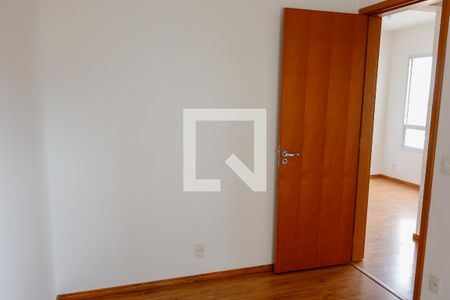 Quarto 1 de apartamento à venda com 2 quartos, 44m² em Jardim Boa Vista (zona Oeste), Osasco