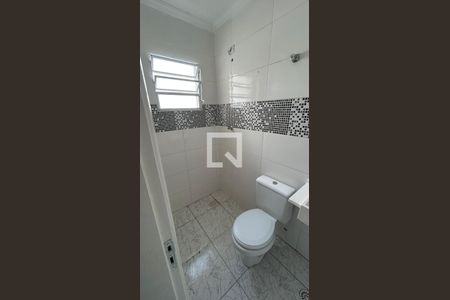 Banheiro de casa à venda com 2 quartos, 101m² em Burgo Paulista, São Paulo