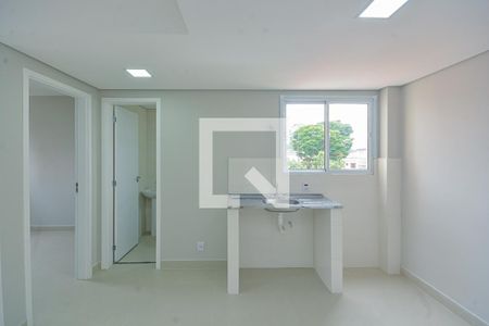 Sala/Cozinha de apartamento para alugar com 1 quarto, 49m² em Jardim Anhanguera, São Paulo